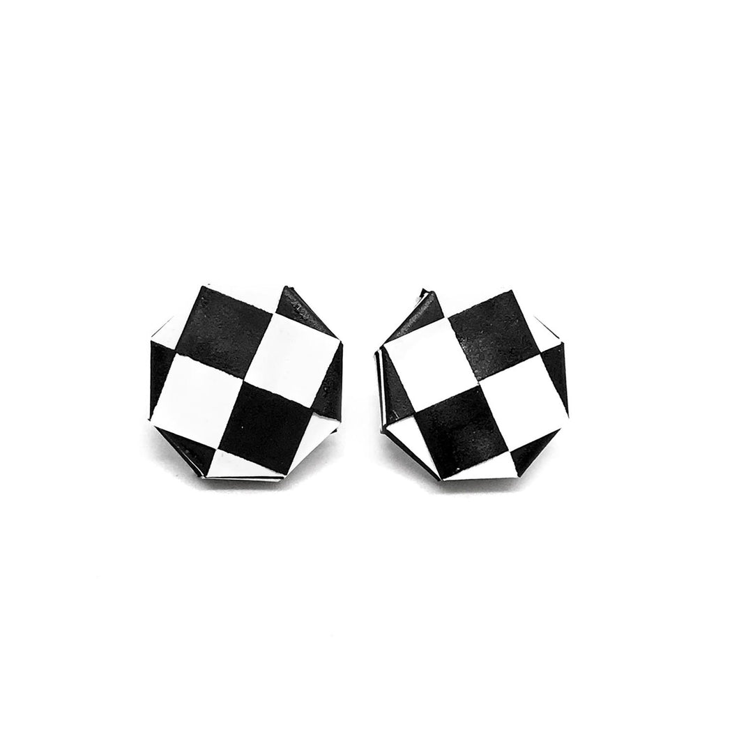 Black and White Bolla Earrings