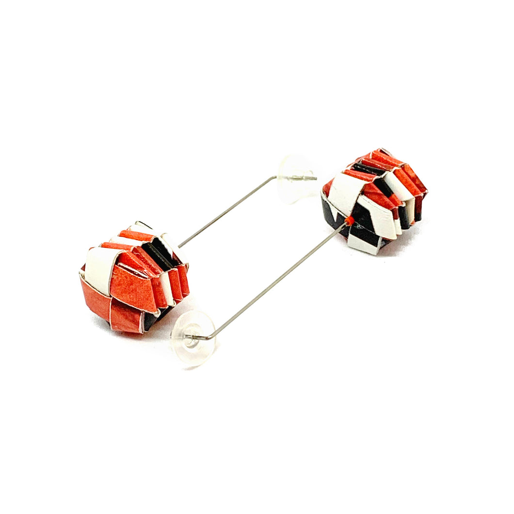 Ceresa Earrings MS in Coral and White